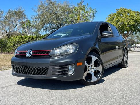 Used 2010 Volkswagen GTI 2.0T 2-Door image 3