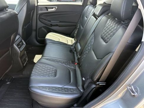 Used 2024 Ford Edge Titanium AWD/4WD image 7