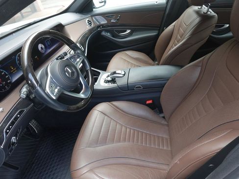 Used 2019 Mercedes-Benz S 560 4MATIC Sedan image 8