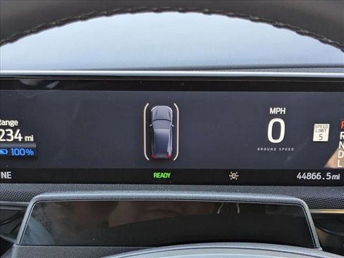 Used 2023 Ford Mustang Mach-E Select image 11