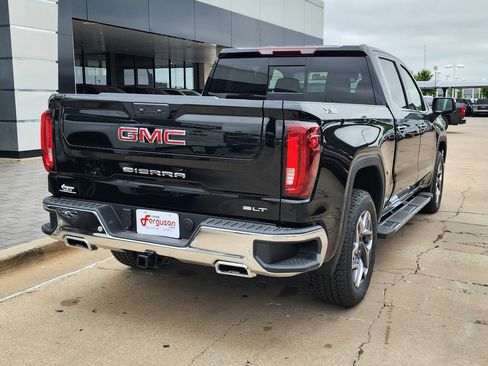 New 2026 GMC Sierra 1500 SLT w/ SLT Premium Plus Package AWD/4WD image 4