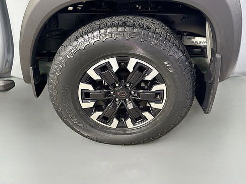 Certified 2022 Nissan Frontier PRO-4X w/ Technology Package AWD/4WD image 27