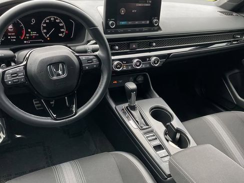 Used 2023 Honda Civic Sport image 28