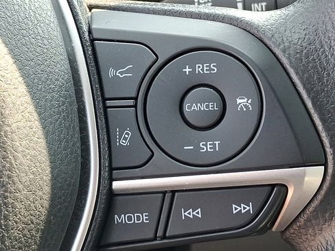 Certified 2023 Toyota Camry LE image 22