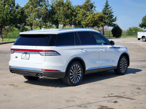 Used 2022 Lincoln Aviator Reserve w/ Class IV Trailer Tow Package image 5