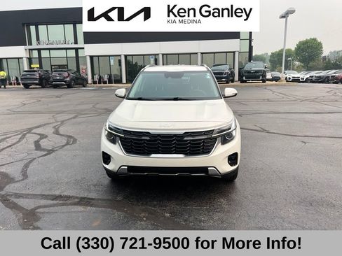 Certified 2024 Kia Seltos S FWD image 3