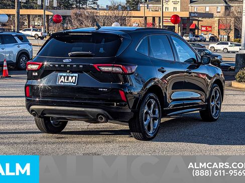Used 2024 Ford Escape ST-Line image 6