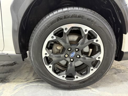 Used 2021 Subaru Crosstrek 2.0i Premium w/ Moonroof Package image 33