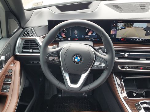 New 2026 BMW X5 xDrive40i AWD/4WD image 23