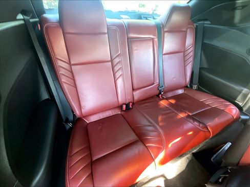 Used 2018 Dodge Challenger SRT Hellcat image 29