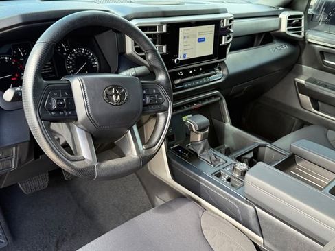 Used 2026 Toyota Tundra SR5 AWD/4WD image 10