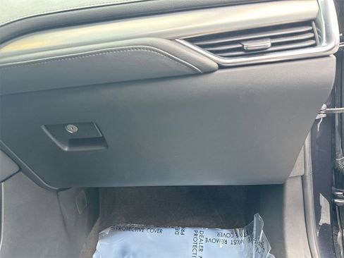 Used 2023 Cadillac XT4 Premium Luxury image 35