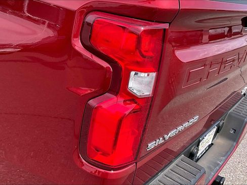 Used 2026 Chevrolet Silverado 1500 RST w/ RST Select Package AWD/4WD image 24