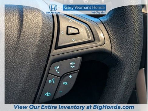 Used 2024 Ford Edge SE w/ Black Appearance Package AWD/4WD image 25