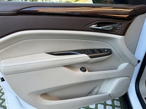 Used 2012 Cadillac SRX Performance FWD image 22