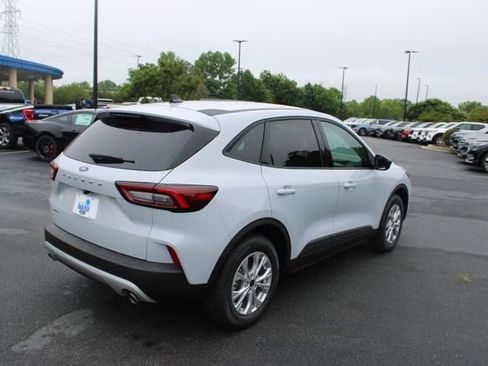 New 2026 Ford Escape Active FWD image 14