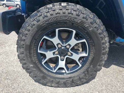 Used 2021 Jeep Wrangler Unlimited Rubicon AWD/4WD image 15
