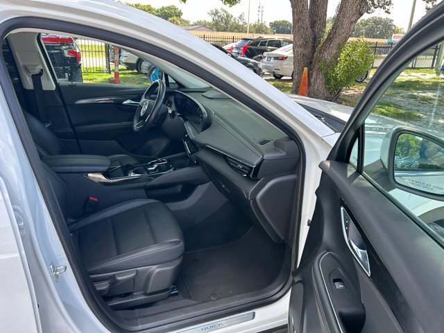 Used 2024 Buick Envision Preferred AWD/4WD image 9