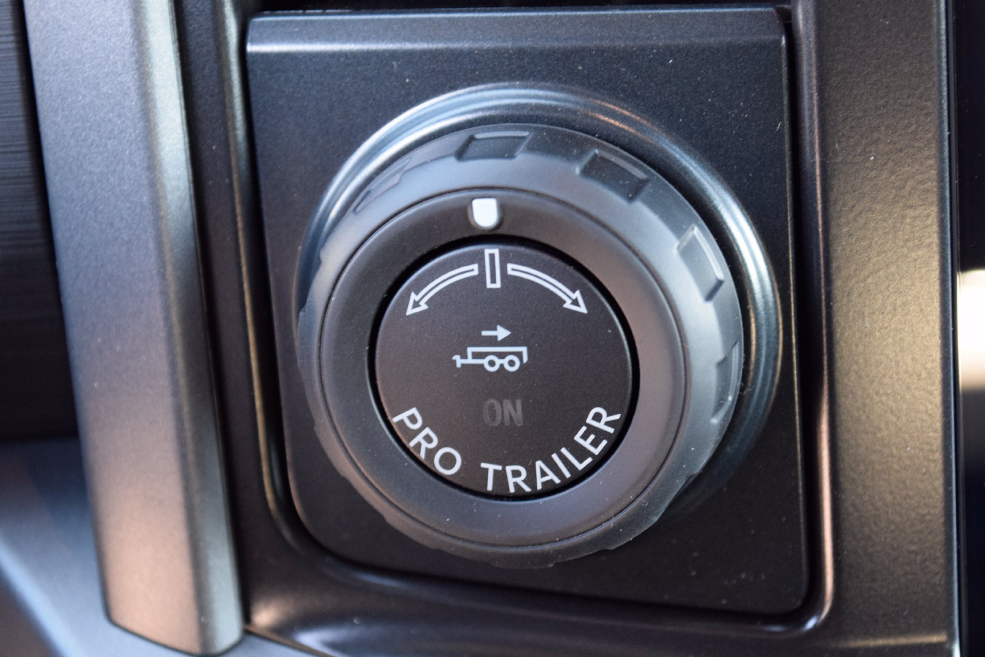 New 2026 Ford F150 XLT w/ Equipment Group 302A MID AWD/4WD image 11