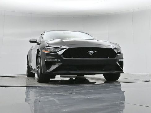 Used 2022 Ford Mustang GT w/ Equipment Group 301A image 50