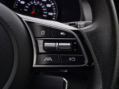 Certified 2023 Kia Forte LXS image 20