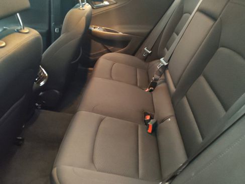 Used 2022 Chevrolet Malibu LT FWD image 18