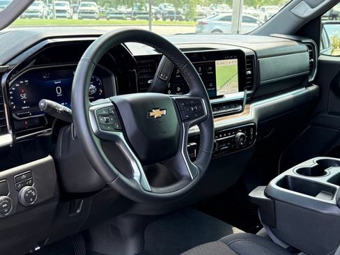 Used 2026 Chevrolet Silverado 1500 LT RWD image 27