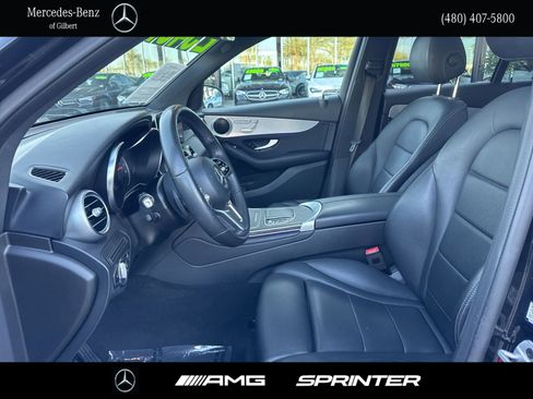 Used 2022 Mercedes-Benz GLC 300 image 9