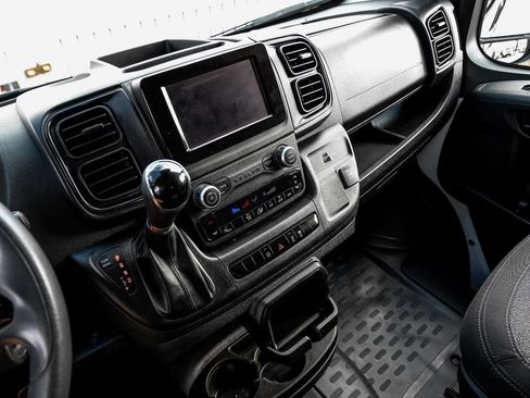 Used 2023 RAM ProMaster 2500 FWD image 20