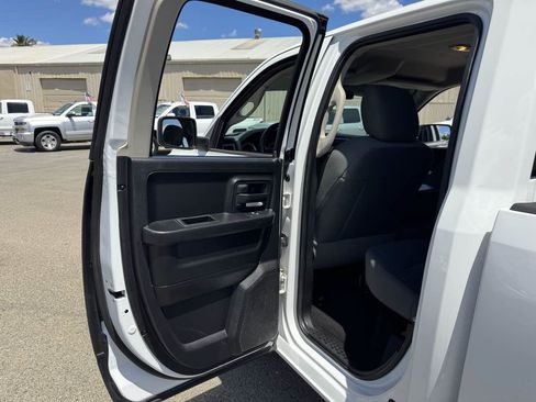 Used 2014 RAM 1500 Express AWD/4WD image 20