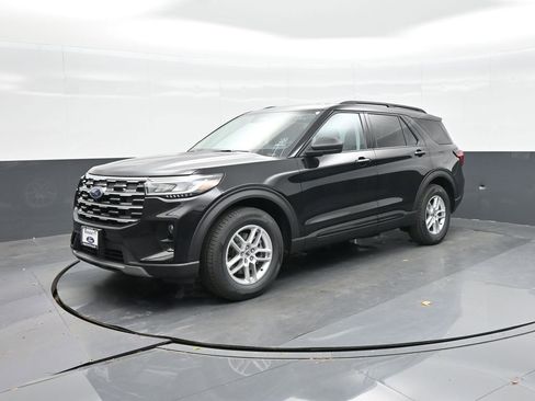 New 2026 Ford Explorer Active w/ Active Comfort Package image 20