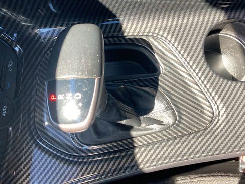 Used 2019 Dodge Challenger R/T RWD image 21