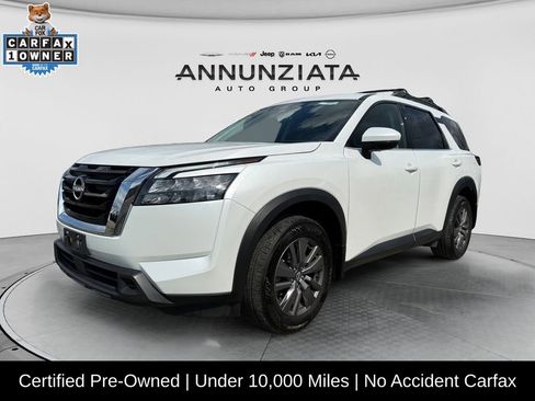 Certified 2025 Nissan Pathfinder SV AWD/4WD image 1