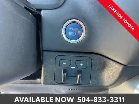 Used 2023 Toyota Tundra Platinum image 38