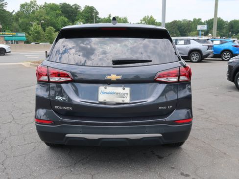 Used 2023 Chevrolet Equinox LT FWD image 9