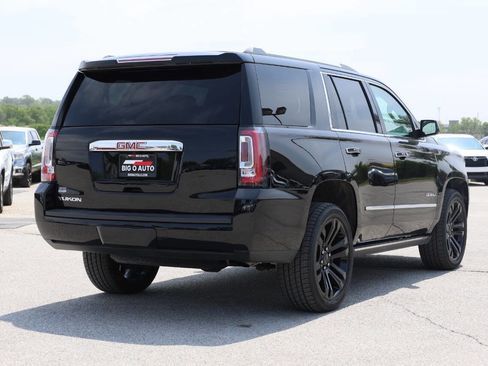 Used 2018 GMC Yukon Denali w/ Denali Ultimate Package AWD/4WD image 9