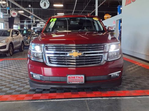 Used 2019 Chevrolet Tahoe Premier image 2