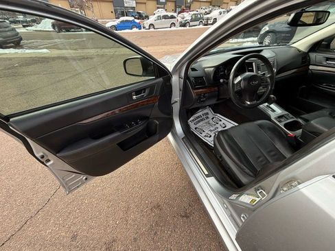 Used 2014 Subaru Legacy 2.5i Limited image 11