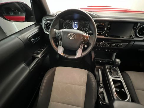 Used 2023 Toyota Tacoma TRD Sport w/ Advanced Technology Package AWD/4WD image 12