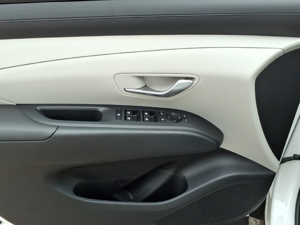Certified 2026 Hyundai Tucson SEL Plus FWD image 14