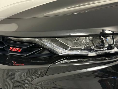 Used 2022 Chevrolet Camaro SS RWD image 11