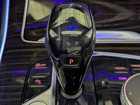 Used 2021 BMW X5 xDrive40i w/ M Sport Package image 41