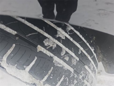 Certified 2023 Ford Edge SEL image 34