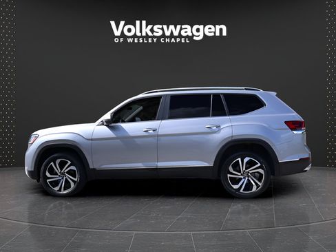 Certified 2023 Volkswagen Atlas SEL AWD/4WD image 5