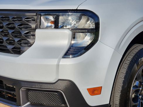 Used 2025 Ford Maverick XLT FWD image 10