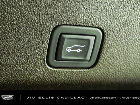 Used 2024 Cadillac Escalade Sport w/ LPO, ONYX Package AWD/4WD image 36