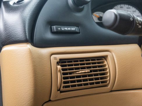 Used 1997 Ford Mustang Cobra image 37