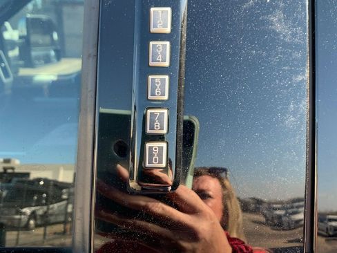 Used 2018 Ford F250 King Ranch w/ King Ranch Ultimate Package image 27