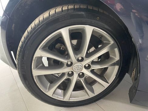 Used 2015 Toyota Avalon XLE Touring image 10