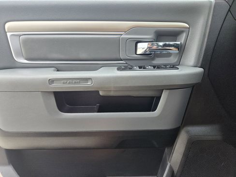 Used 2013 RAM 1500 Lone Star image 25